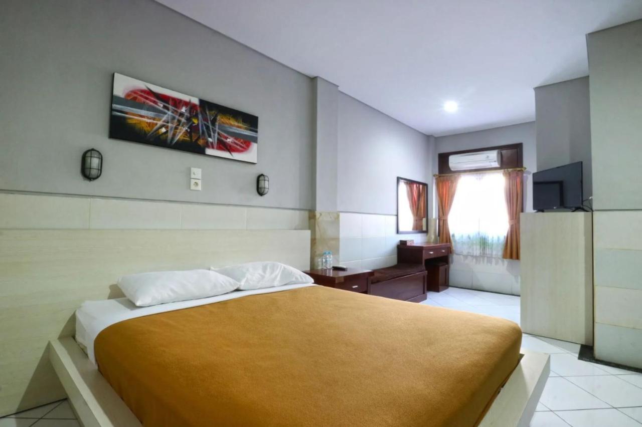 Kedin'S Inn Denpasar  Exterior photo